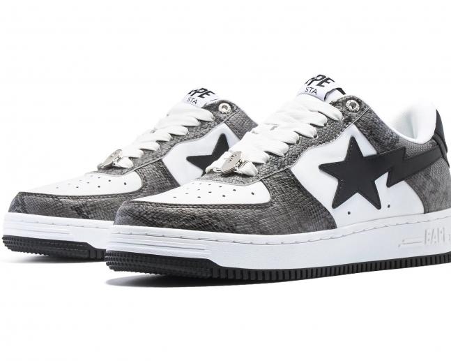 Unveiling the Wmns Bapesta 'Black Snakeskin'